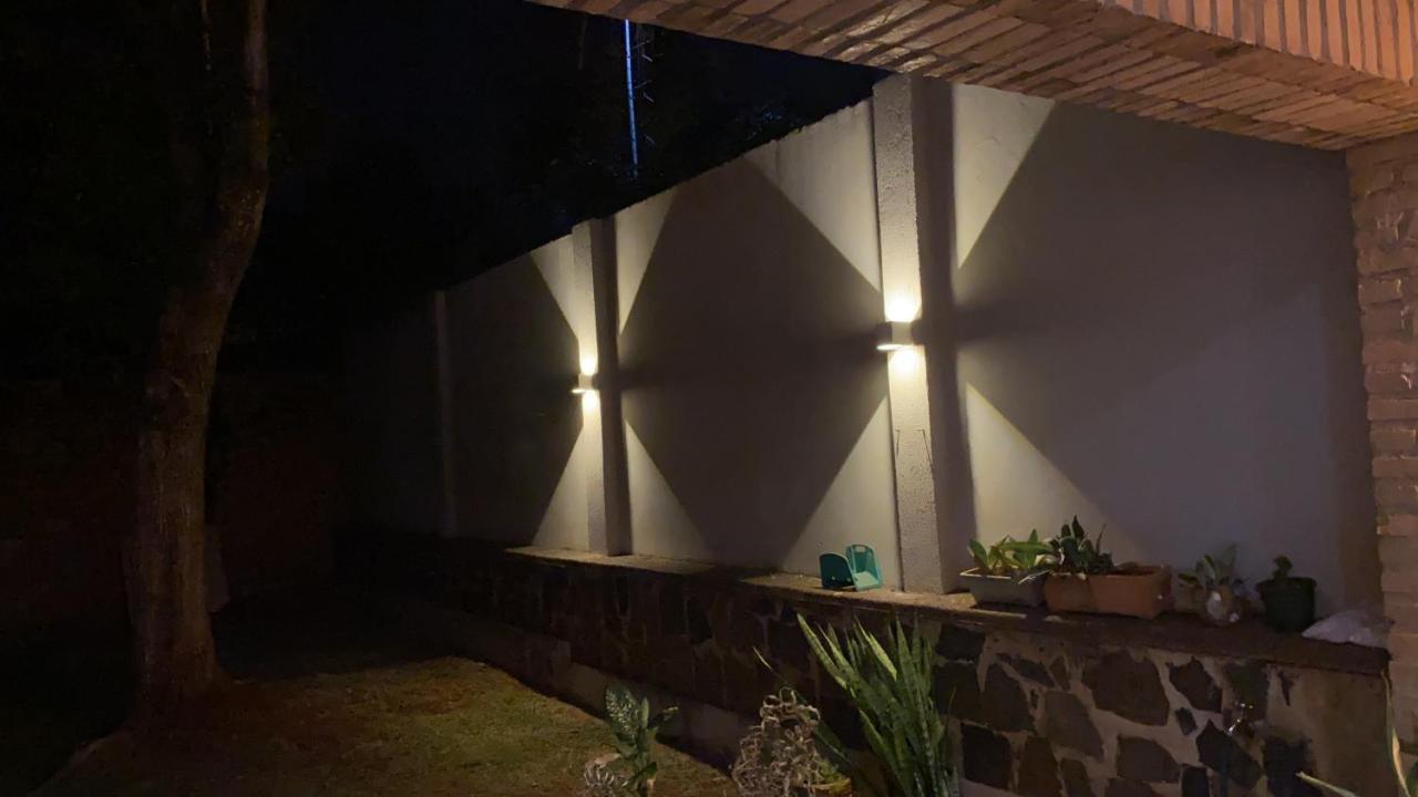 Moderna Y Unica Casa Independiente Con Jardin Y Estacionamiento Сиудад дел Есте Екстериор снимка