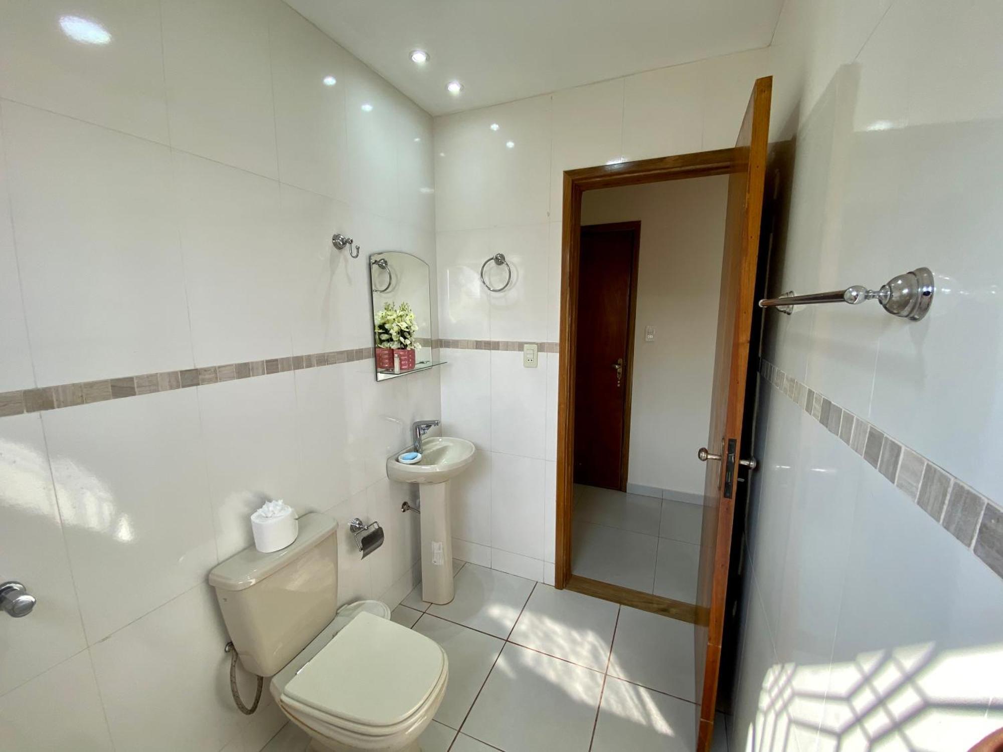 Moderna Y Unica Casa Independiente Con Jardin Y Estacionamiento Сиудад дел Есте Екстериор снимка